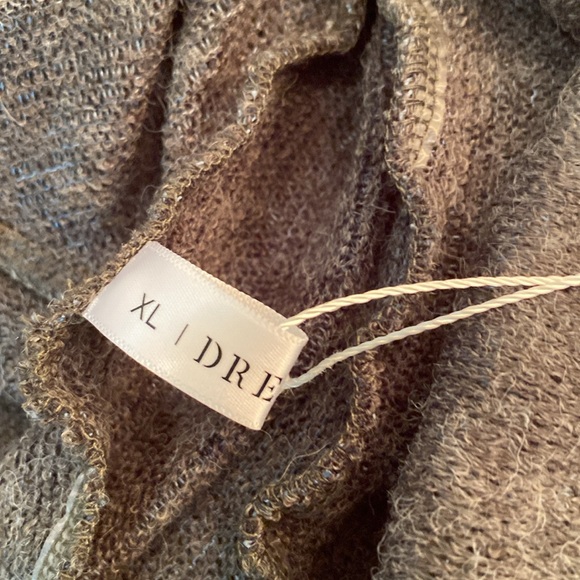 Dressfo - turtle neck with hood sweater. Size XL - Picture 7 of 11